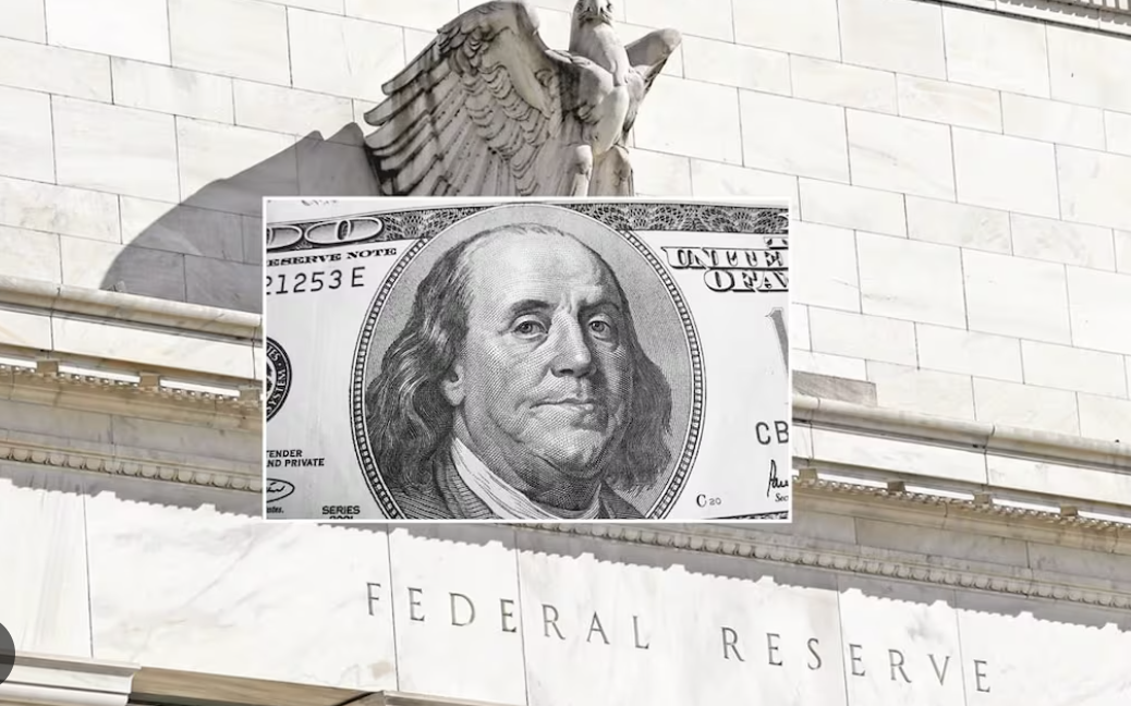 HABRÀ MÀS RECORTES A TASAS DE INTERÈS SÍ INFLACIÓN SIGUE DESCENDIENDO: FED